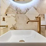 Insula Luxury Apartmán *