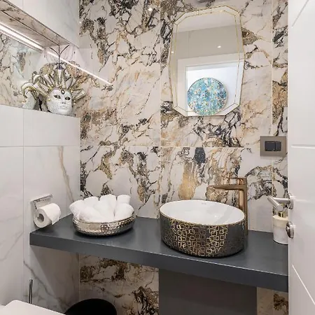 Insula Luxury