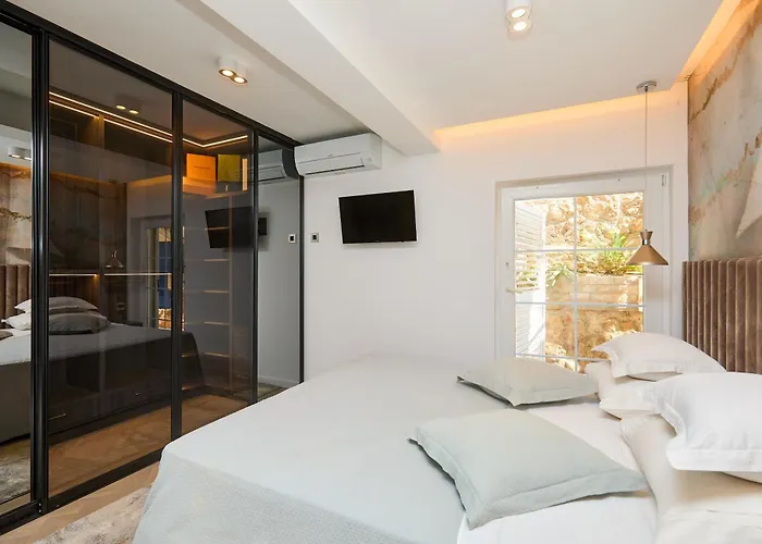 Insula Luxury Апартаменты