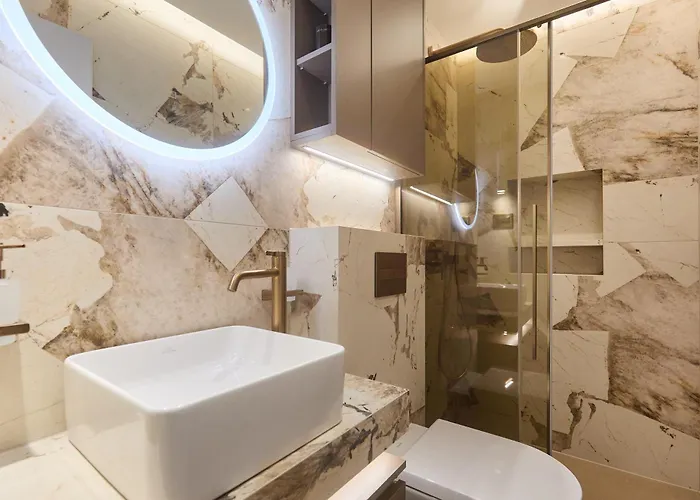 Insula Luxury Lägenhet *