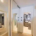 Insula Luxury *